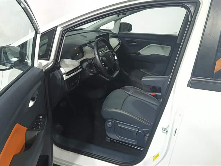 Фото 9 - Bestune NAT