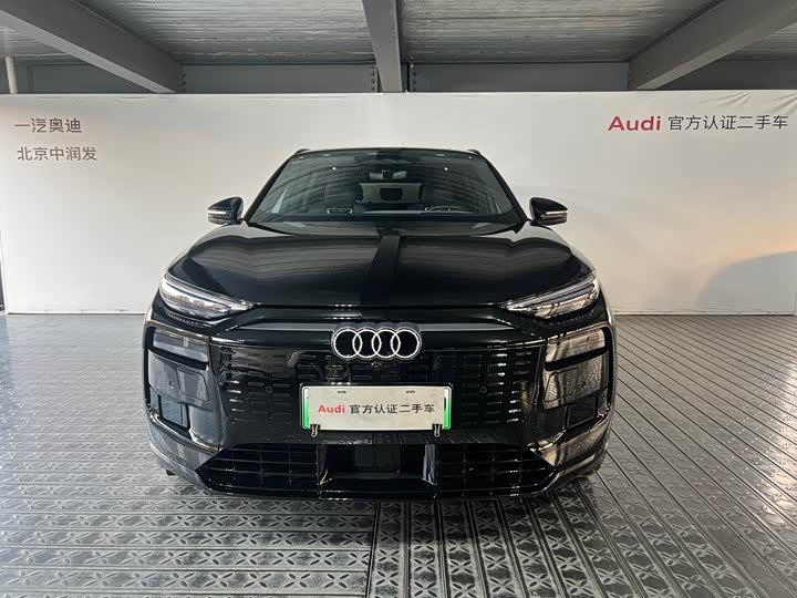 Фото 2 - Audi Q6L e-tron