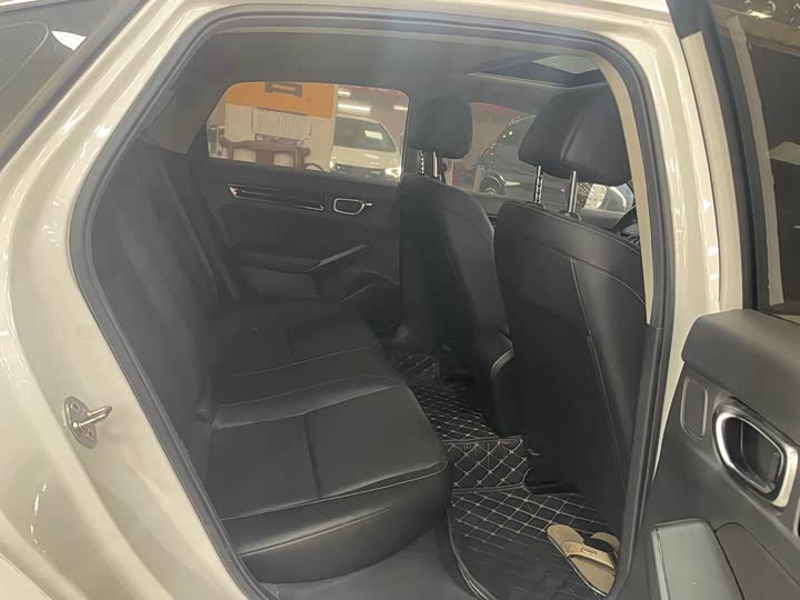 Фото 6 - Honda Civic