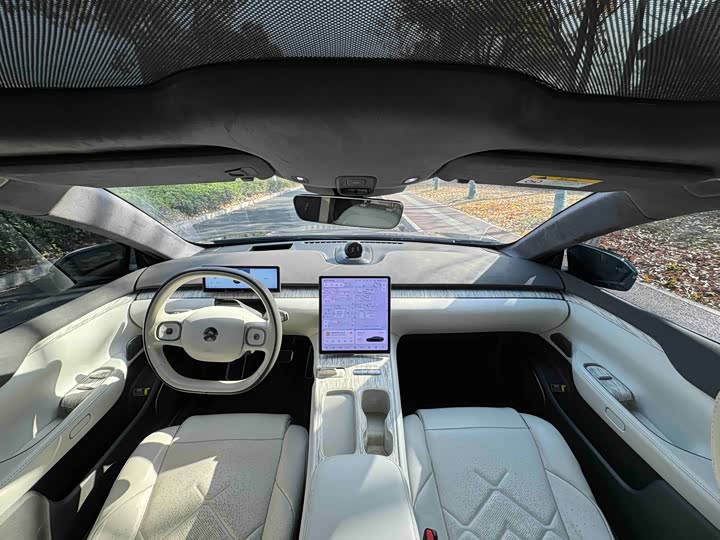 Фото 9 - Nio ET7