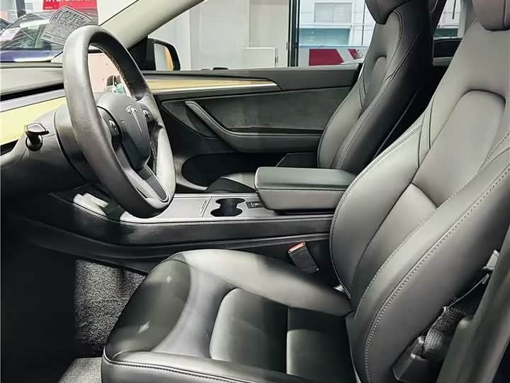 Фото 7 - Tesla Model Y