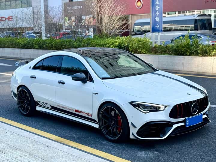 Фото 3 - Mercedes-Benz CLA-Class AMG