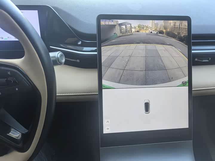 Фото 9 - Geely Galaxy L6