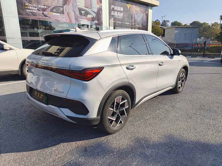 Фото 7 - BYD Yuan Plus