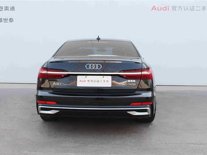 Фото 5 - Audi A6L