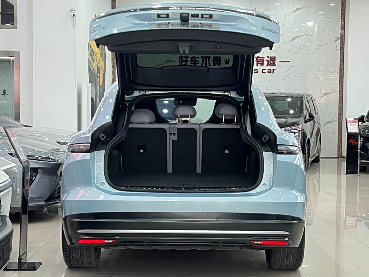 Фото 7 - Nio EC6