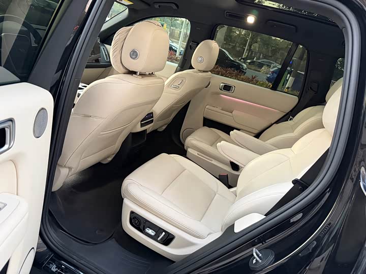 Фото 6 - LiXiang L8