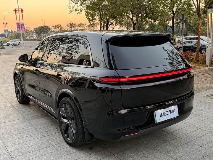 Фото 8 - LiXiang L8