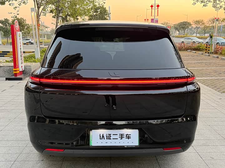 Фото 9 - LiXiang L8