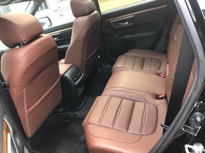 Фото 7 - Honda CR-V