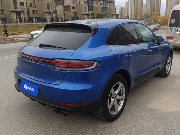 Фото 3 - Porsche Macan