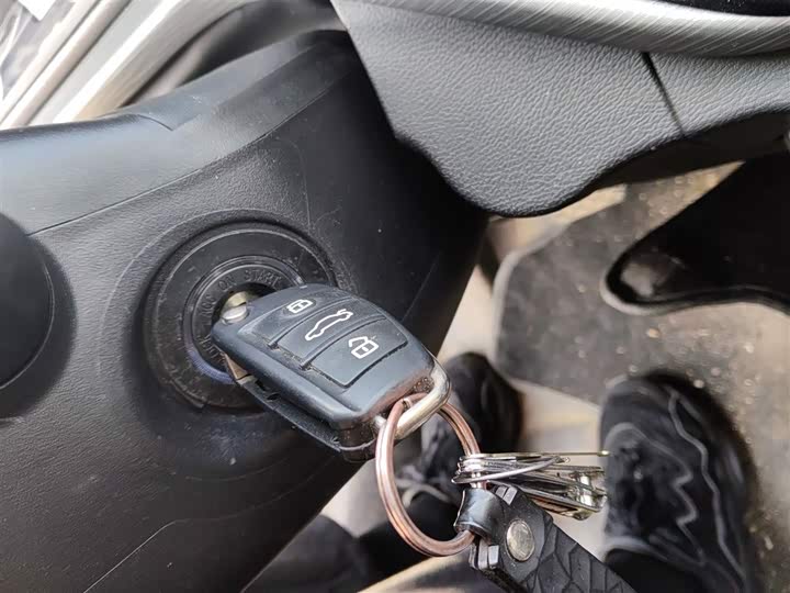 Фото 9 - Chery Arrizo 5