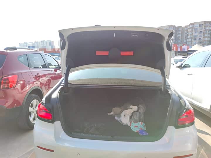 Фото 9 - BMW 5 Series