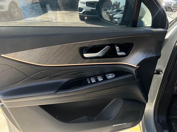 Фото 9 - Chery Tiggo 9