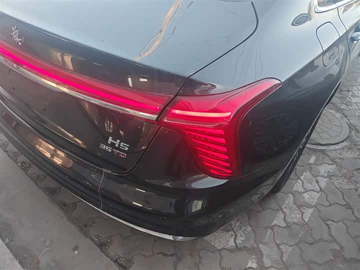 Фото 8 - Hongqi H5