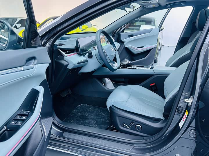 Фото 4 - Changan Raeton Plus