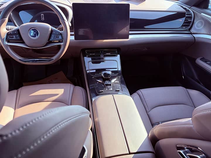 Фото 8 - BYD Han