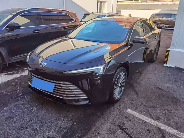 Фото 1 - Buick LaCrosse