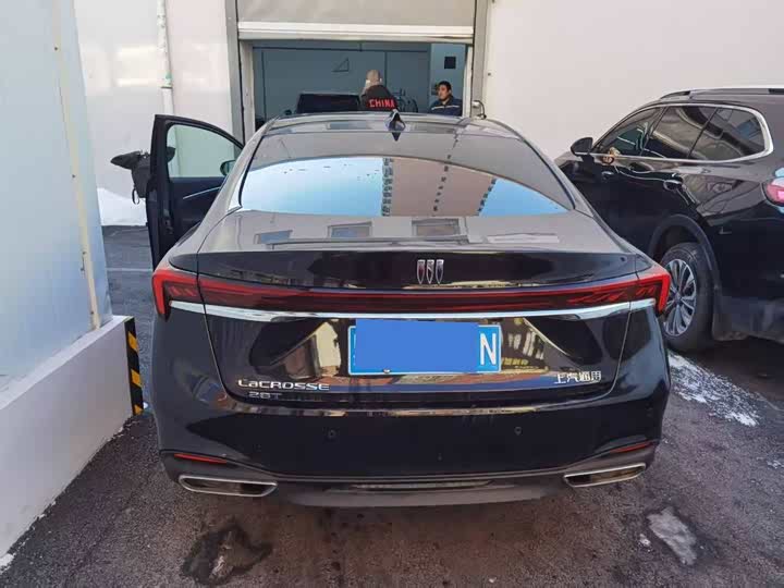 Фото 3 - Buick LaCrosse