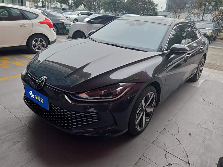 Фото 1 - Volkswagen Lamando L