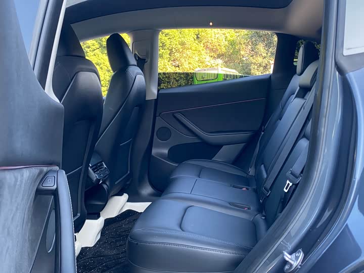 Фото 5 - Tesla Model Y