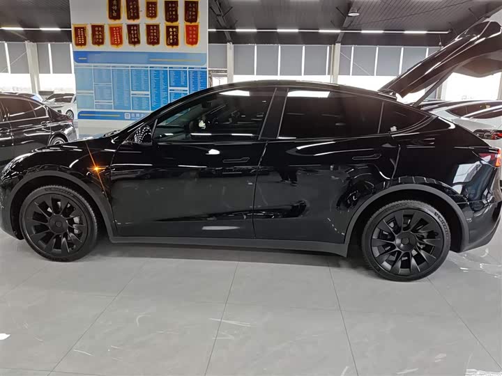 Фото 5 - Tesla Model Y