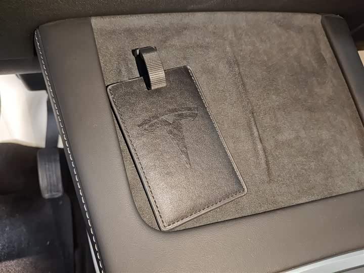 Фото 9 - Tesla Model Y