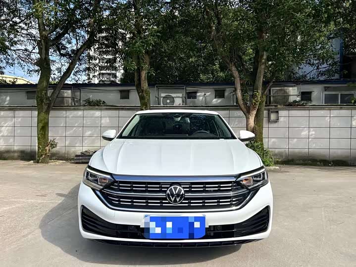 Фото 2 - Volkswagen Sagitar L