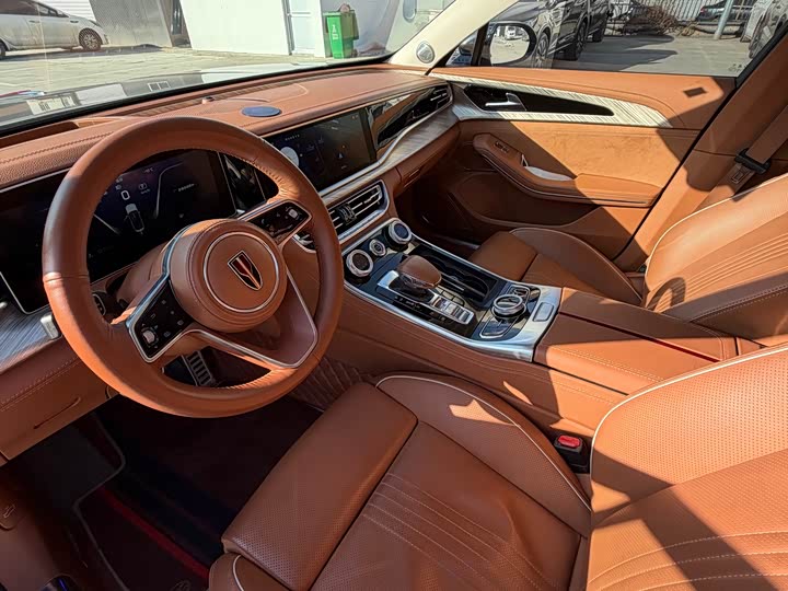 Фото 3 - Hongqi H9