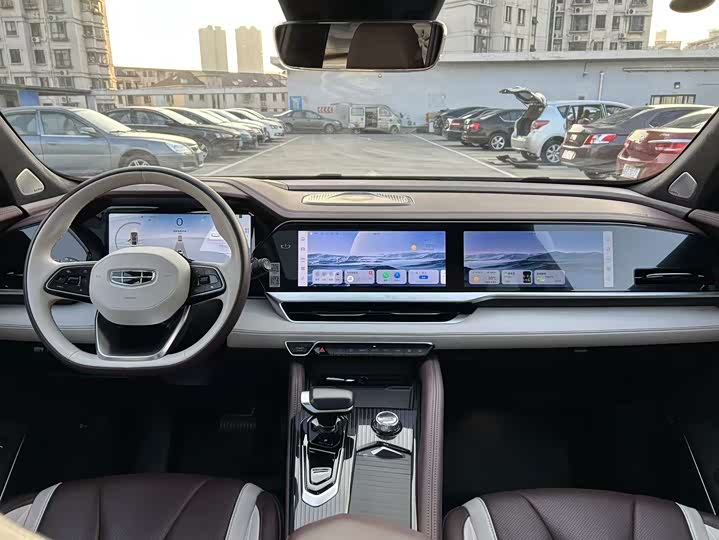 Фото 5 - Geely Monjaro