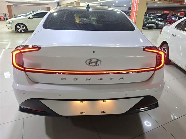 Фото 6 - Hyundai Sonata N Line