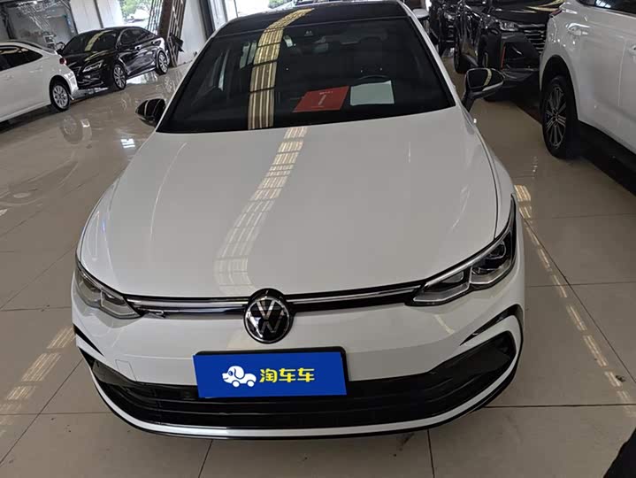 Фото 2 - Volkswagen Golf