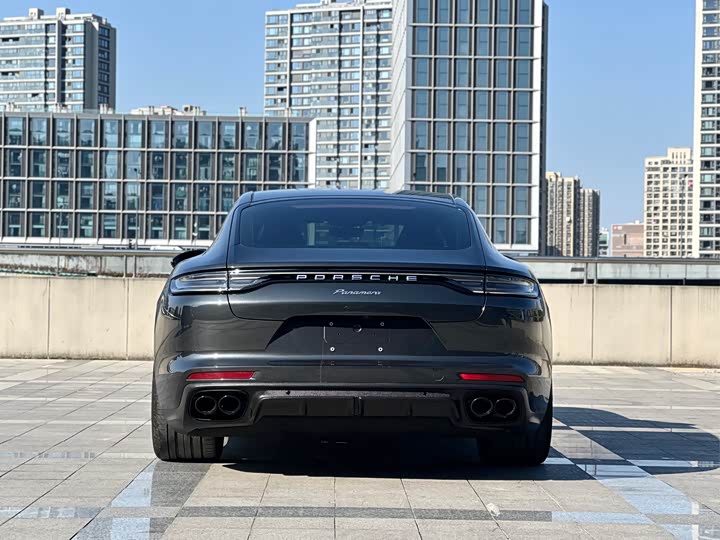 Фото 6 - Porsche Panamera