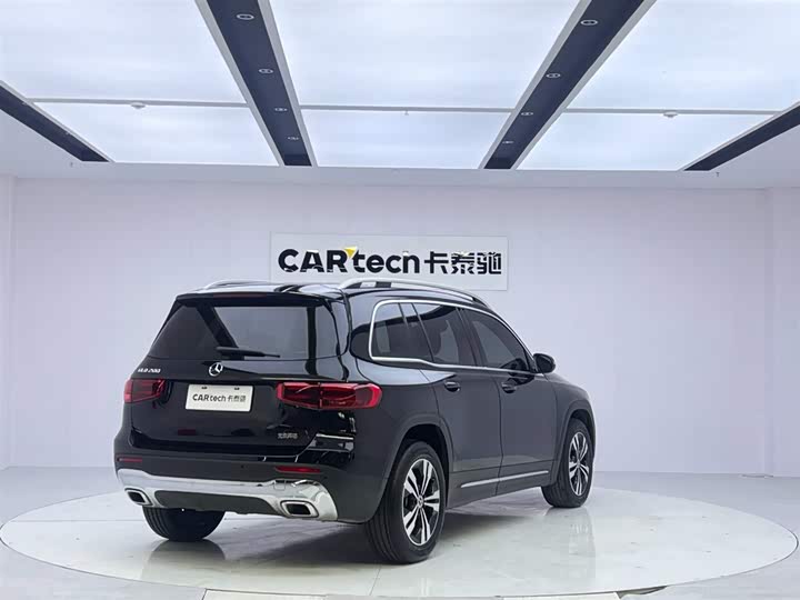 Фото 5 - Mercedes-Benz GLB-Class