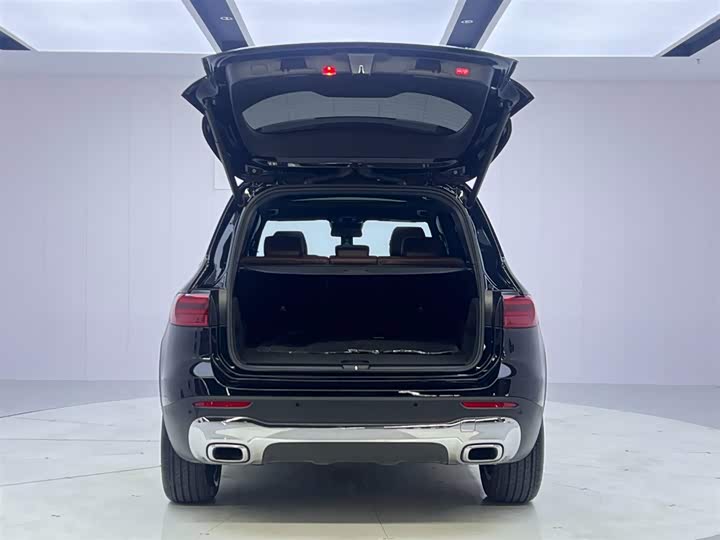 Фото 9 - Mercedes-Benz GLB-Class