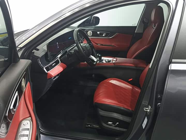 Фото 9 - Chery Tiggo 7 Plus