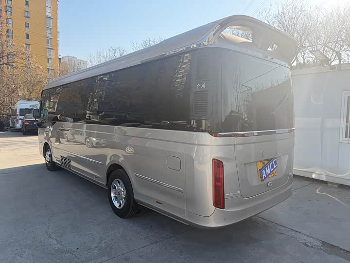 Фото 3 - Hongqi Guoyue