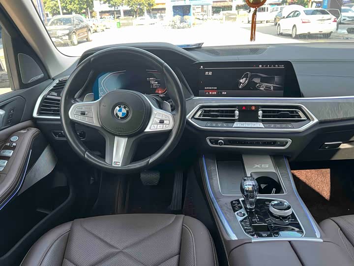 Фото 5 - BMW X5