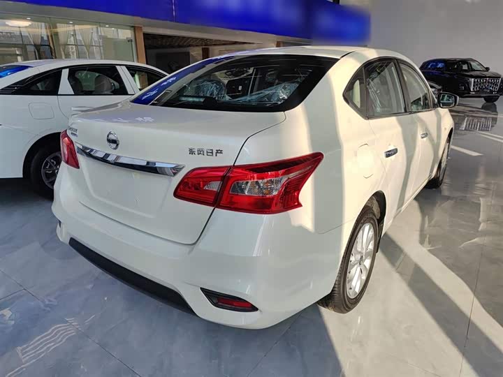 Фото 6 - Nissan Sylphy