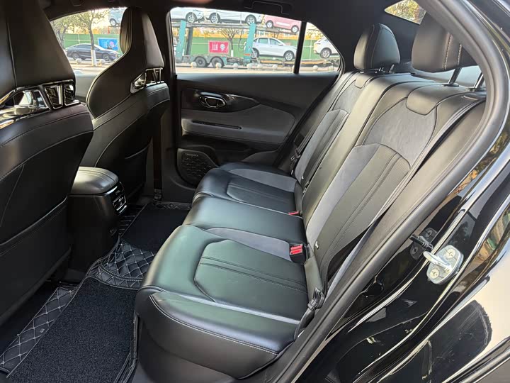 Фото 6 - GAC Trumpchi Empow R