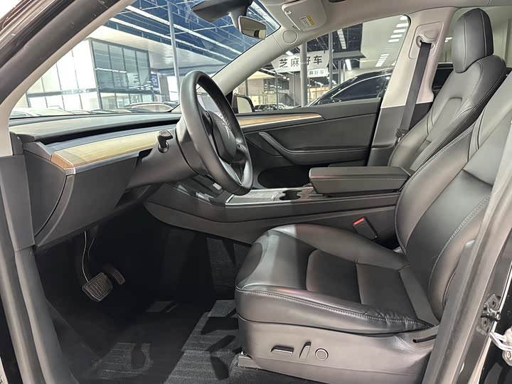 Фото 7 - Tesla Model Y