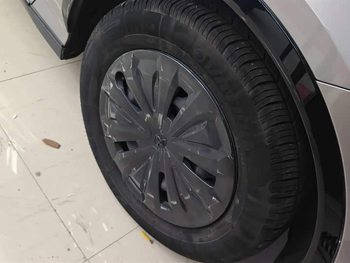 Фото 6 - Toyota bZ3