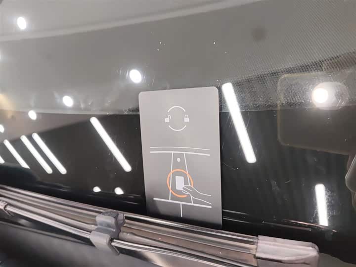 Фото 9 - Tesla Model Y