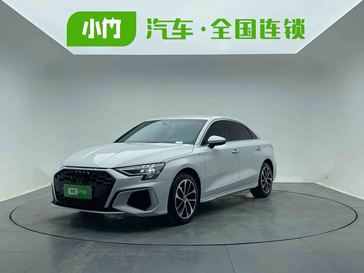 Фото 1 - Audi A3