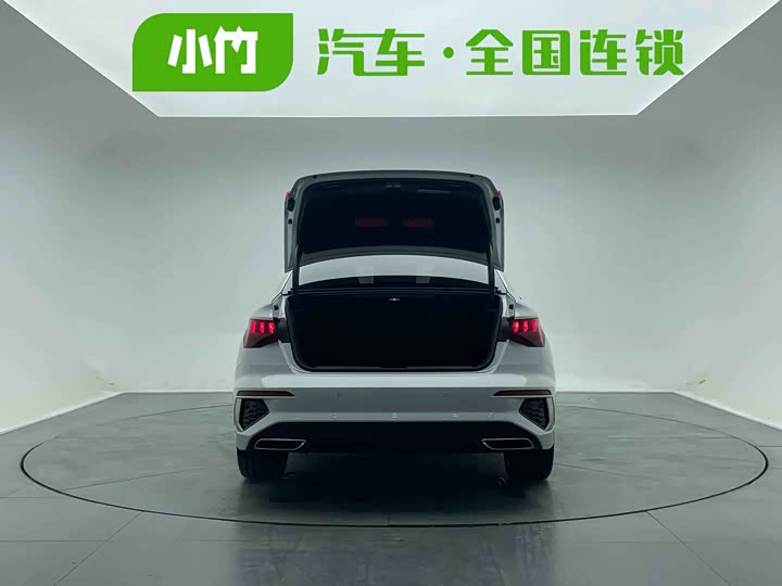 Фото 5 - Audi A3