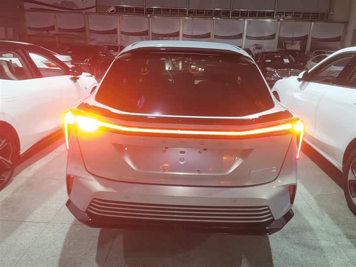 Фото 6 - Honda e:NS2