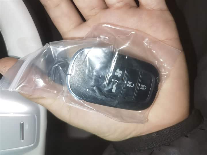 Фото 9 - Honda e:NS2