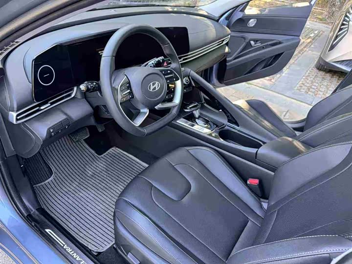 Фото 8 - Hyundai Elantra N line