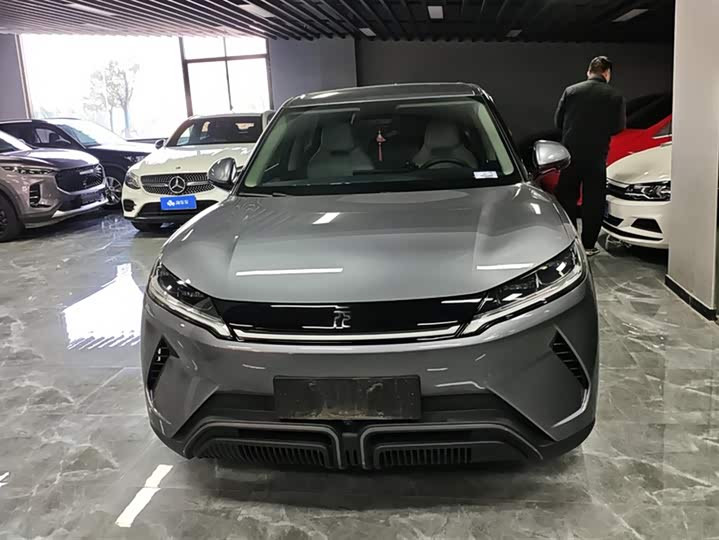 Фото 2 - BYD Yuan Up