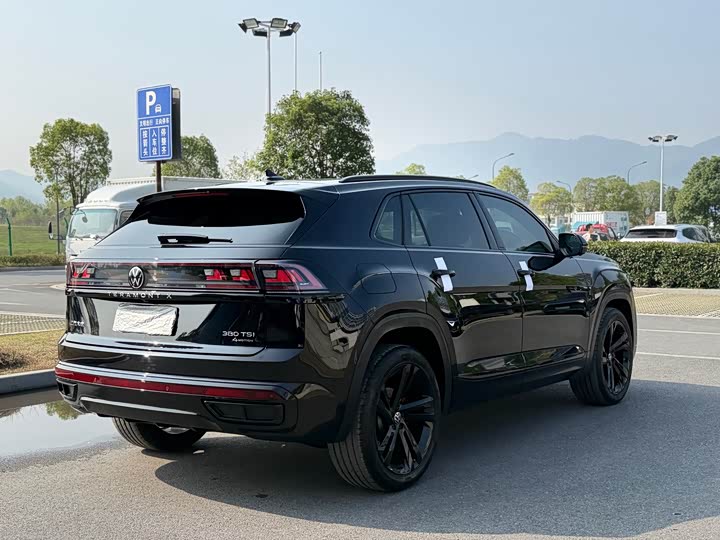 Фото 4 - Volkswagen Teramont X